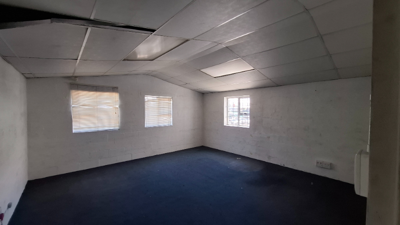 To Let commercial Property for Rent in Maitland Western Cape